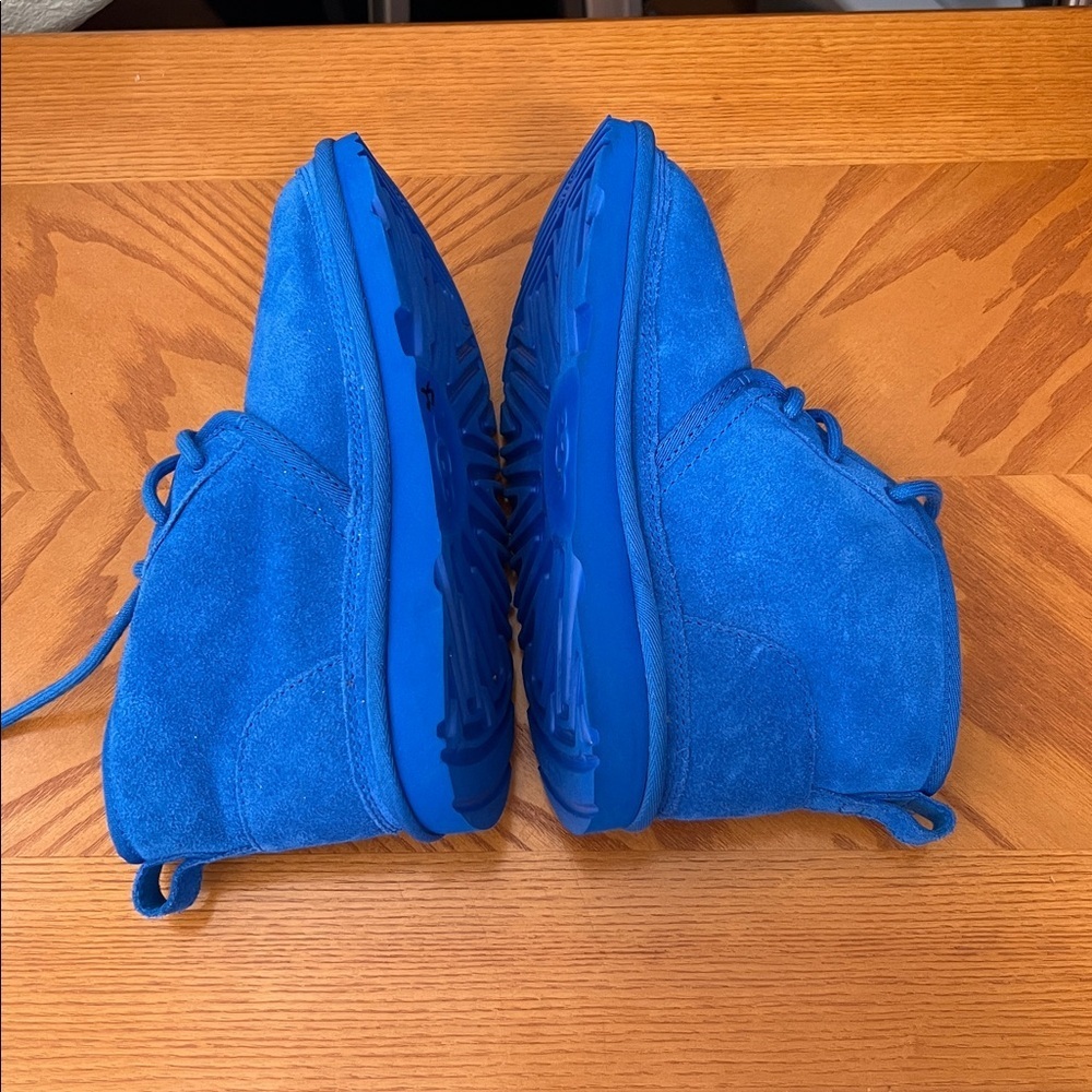 UGG AUSTRALIA Neumel II Boots size 4 - Picture 6 of 8